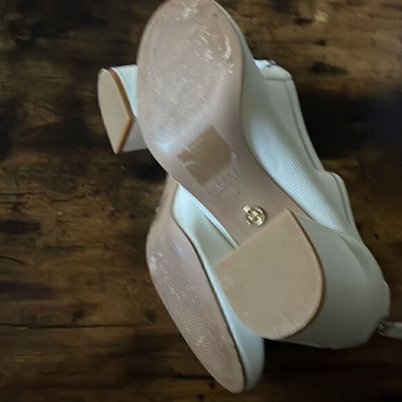 Cecelia New York NOLTON White leather booties Size 8.5 / Excellent - Picture 7 of 8